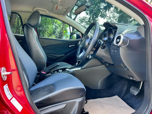 MAZDA 2 1.3 S LEATHER - Image 8