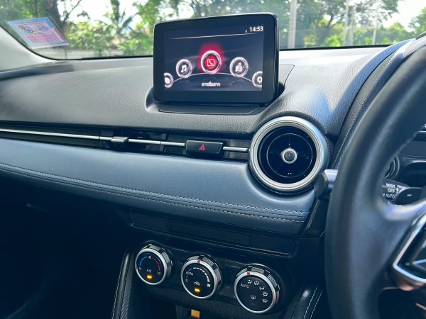 MAZDA 2 1.3 S LEATHER - Image 17