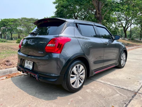 SUZUKI SWIFT 1.2 GLX CVT - Image 5