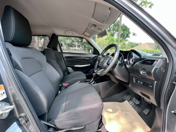 SUZUKI SWIFT 1.2 GLX CVT - Image 9