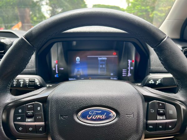FORD EVEREST NEXTGEN SPORT 2.0 2WD + Option Pack A - Image 14