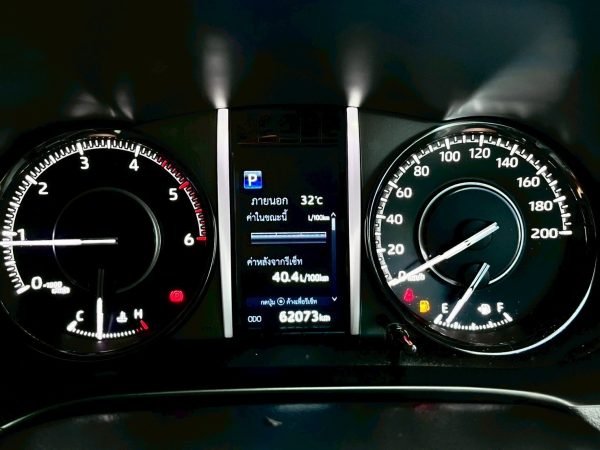 Fortuner Legender 2.8V 4WD - Image 7