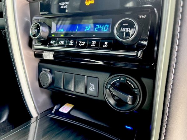 Fortuner Legender 2.8V 4WD - Image 13