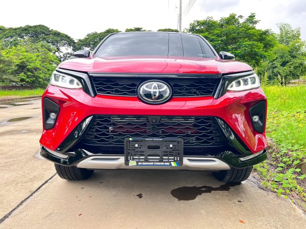 TOYOTA FORTUNER LEGENDER 2.8 2WD - Image 3