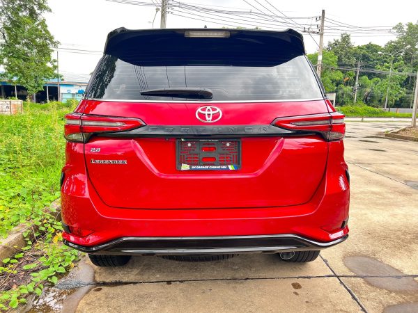 TOYOTA FORTUNER LEGENDER 2.8 2WD - Image 6